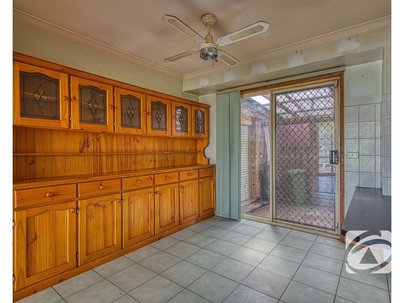 50 Scarborough Avenue, Cranbourne West VIC 3977