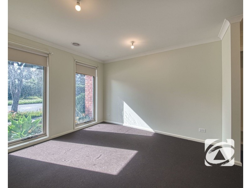 310 Casey Fields Boulevard, Cranbourne East VIC 3977
