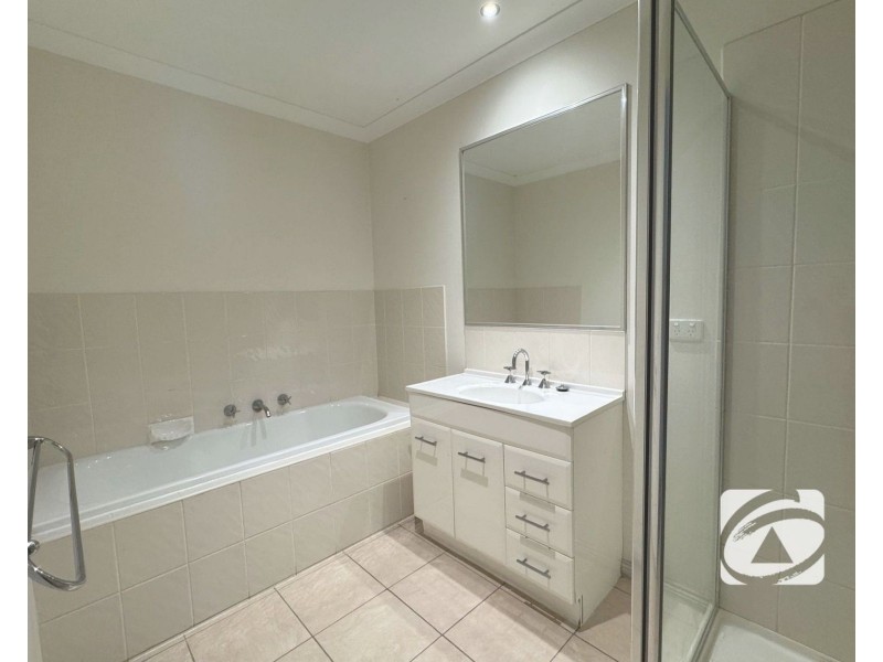 3/5 Kate Place, Ferntree Gully VIC 3156