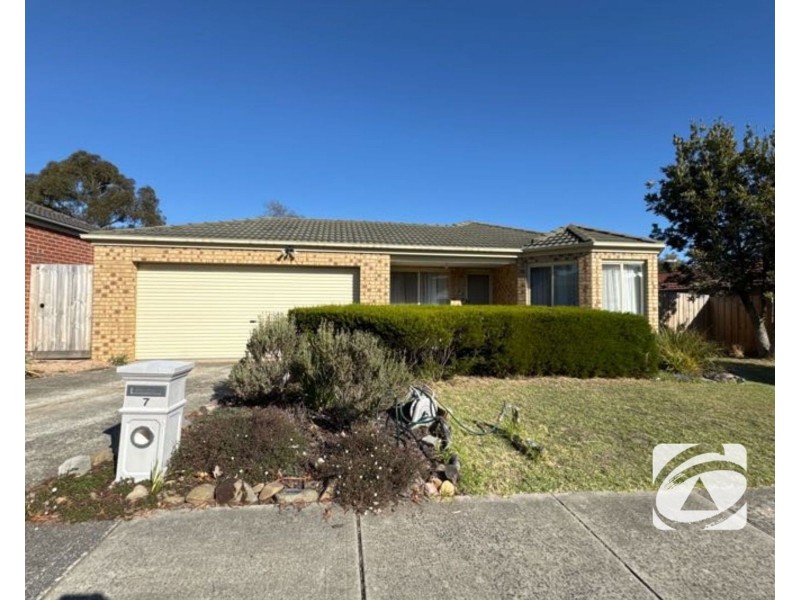 7 Chelsea Crescent, Berwick VIC 3806