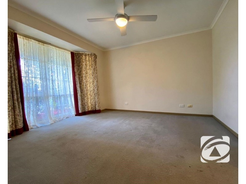 18 Browtop Road, Narre Warren VIC 3805