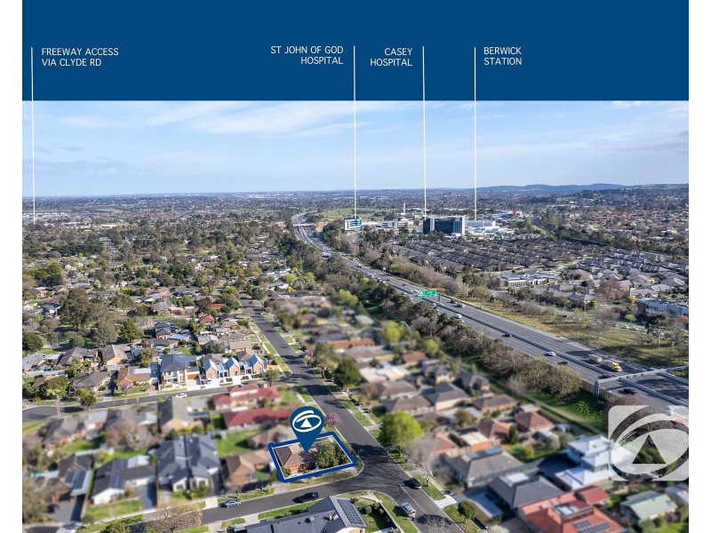 1/42 Strathavan Drive, Berwick VIC 3806