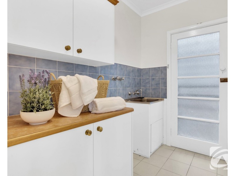 7 Hutchinson Street, Bentleigh VIC 3204