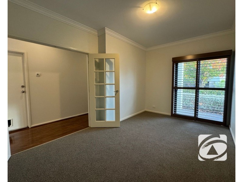 4 Whitehaven Street, Berwick VIC 3806