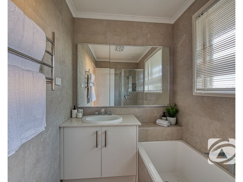 74 Mansfield Street, Berwick VIC 3806