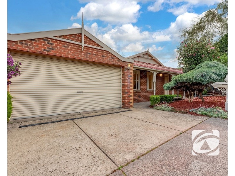 38 Warrawong Drive, Berwick VIC 3806