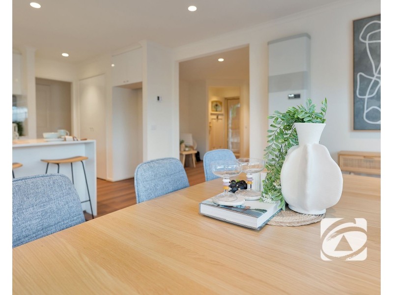 38 Warrawong Drive, Berwick VIC 3806