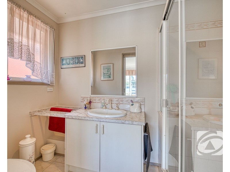 7 Coolong Avenue, Berwick VIC 3806