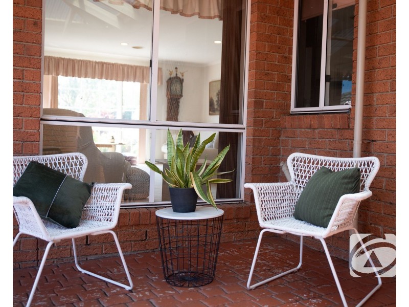 7 Coolong Avenue, Berwick VIC 3806