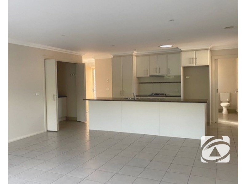 3/8 Jamieson Court, Pakenham VIC 3810