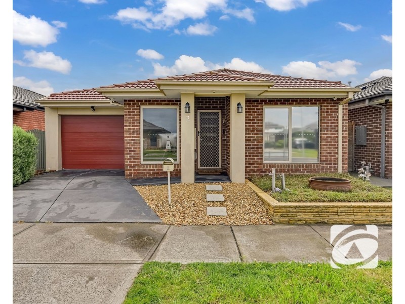 2 Dexter Crescent, Clyde North VIC 3978