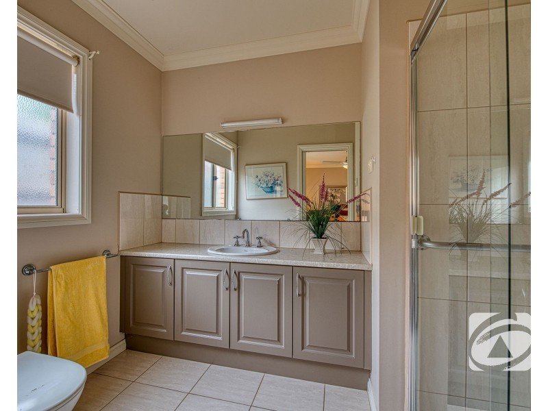 23 Coachwood Crescent, Narre Warren VIC 3805