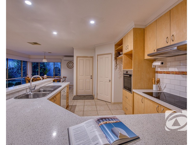 5 Aitken Court, Berwick VIC 3806