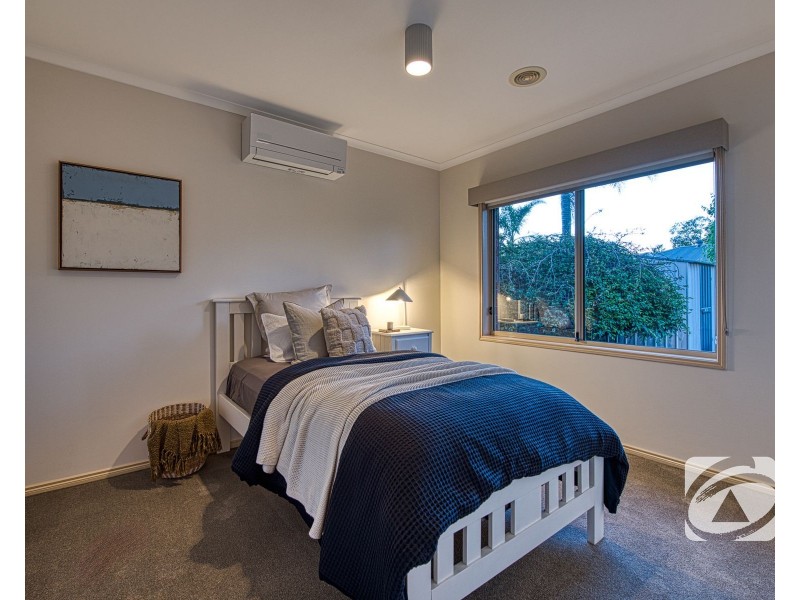 5 Aitken Court, Berwick VIC 3806