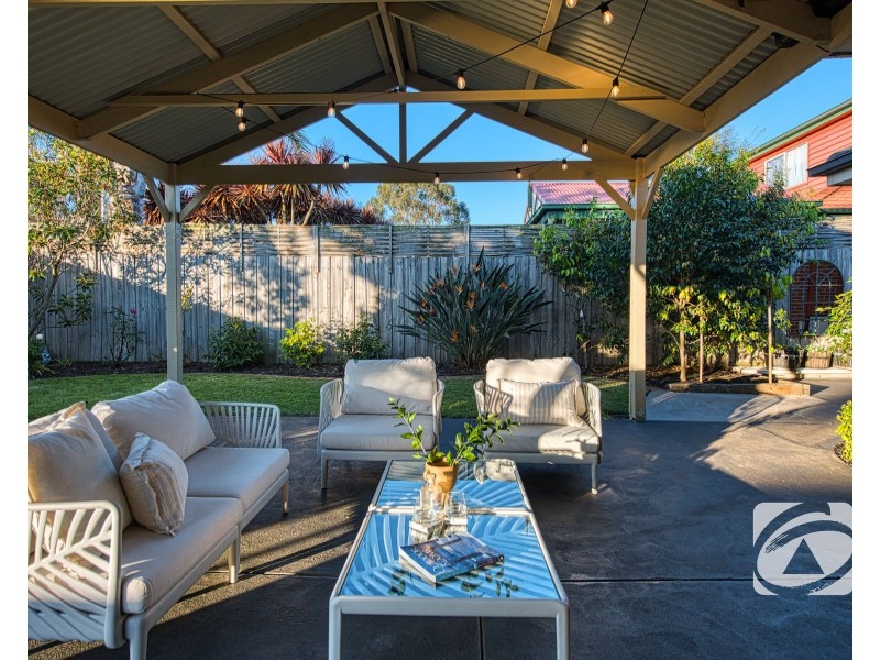 5 Aitken Court, Berwick VIC 3806