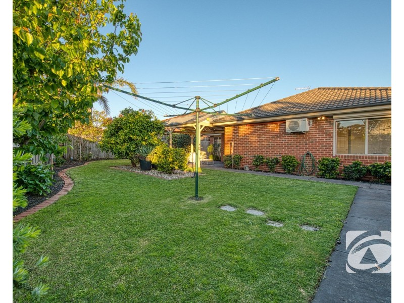 5 Aitken Court, Berwick VIC 3806