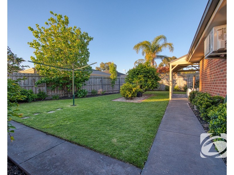 5 Aitken Court, Berwick VIC 3806