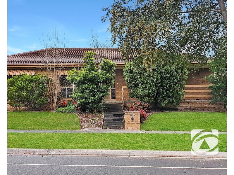 40 Struan Avenue, Endeavour Hills VIC 3802