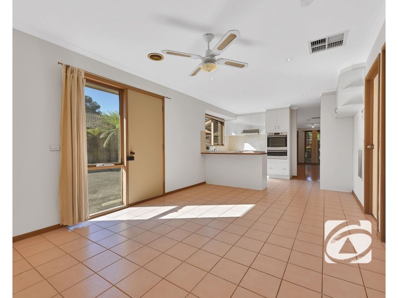 25 Coolong Avenue, Berwick VIC 3806