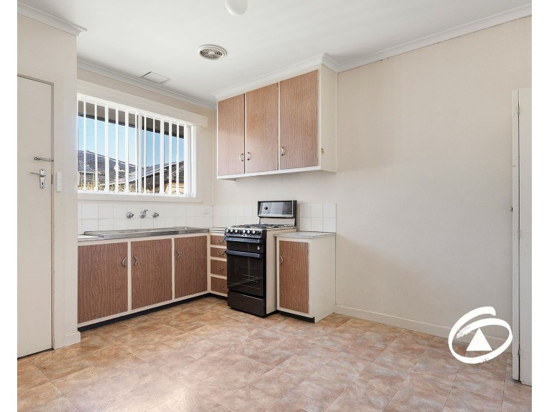 2/7 Macpherson Street, Dandenong VIC 3175