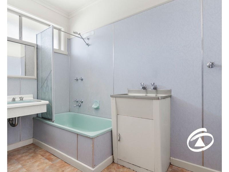 2/7 Macpherson Street, Dandenong VIC 3175