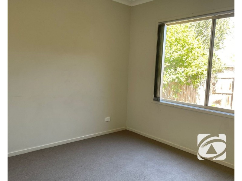 11 Dandelion Drive, Berwick VIC 3806