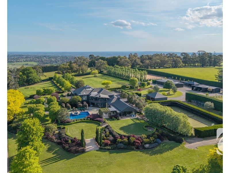 194-204 King Road, Harkaway VIC 3806