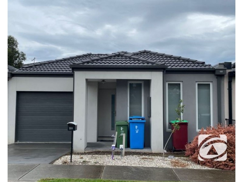20 Godfrey Avenue, Cranbourne East VIC 3977