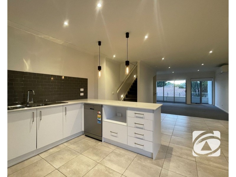 4/74 Hall Road, Carrum Downs VIC 3201