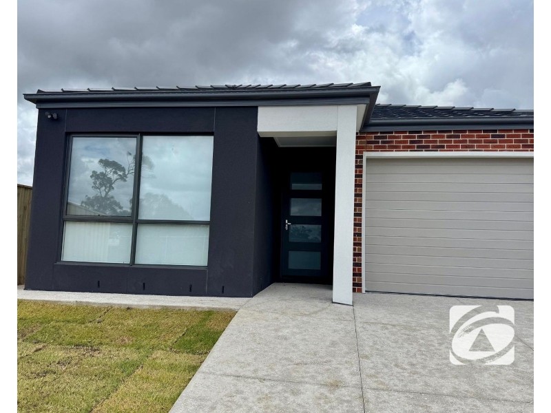25 Wattle Crescent, Beaconsfield VIC 3807
