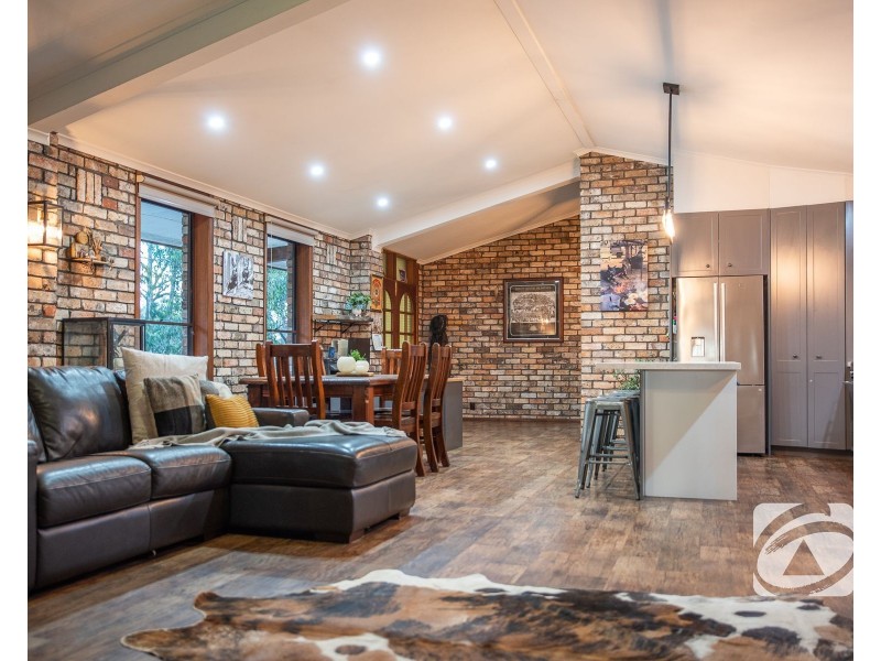 300 Gembrook-Tonimbuk Road, Gembrook VIC 3783