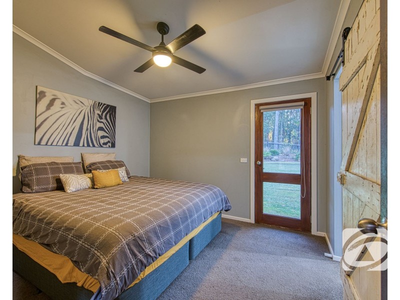 300 Gembrook-Tonimbuk Road, Gembrook VIC 3783