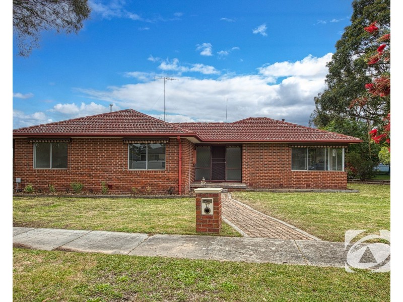 18 Penrith Court, Berwick VIC 3806