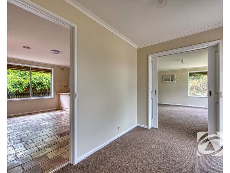 18 Penrith Court, Berwick VIC 3806