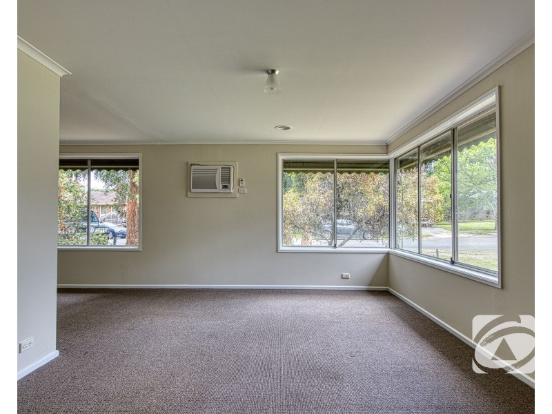 18 Penrith Court, Berwick VIC 3806