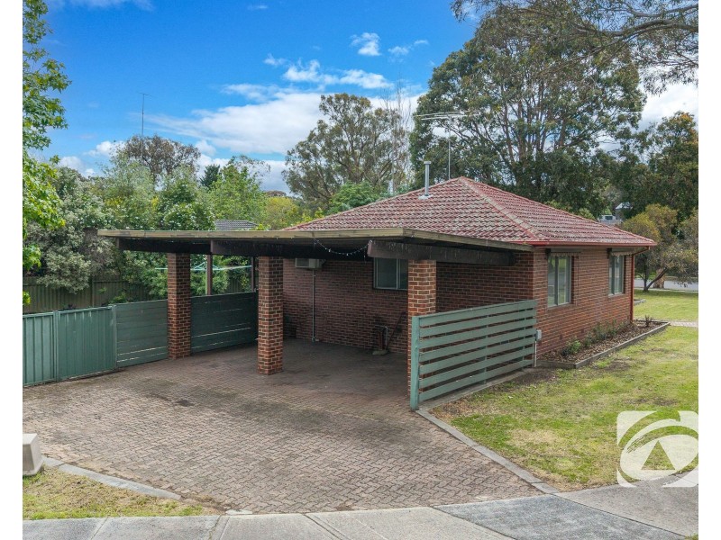 18 Penrith Court, Berwick VIC 3806