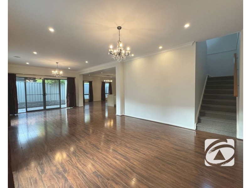 4 Whitehaven Street, Berwick VIC 3806