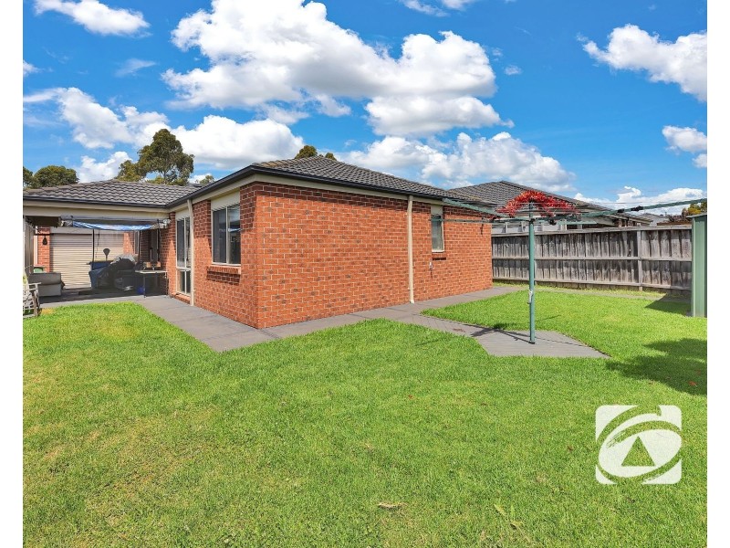 15 Goulburn Street, Cranbourne East VIC 3977