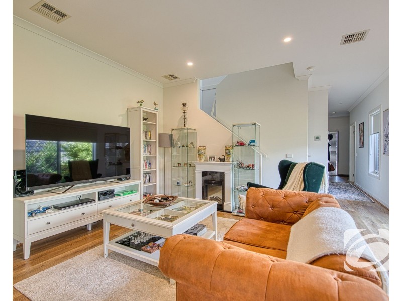 251 Princes Highway, Officer VIC 3809