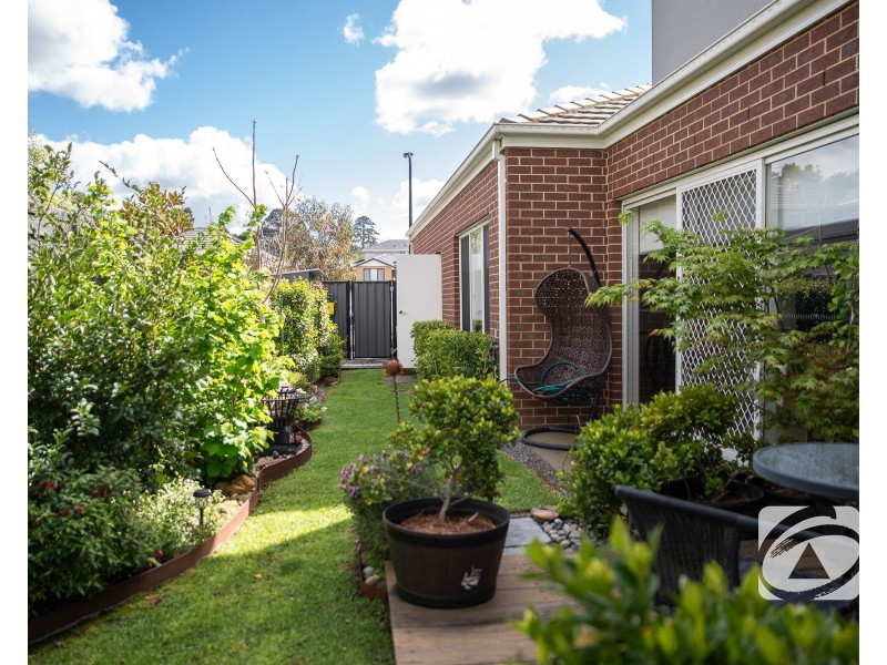 251 Princes Highway, Officer VIC 3809