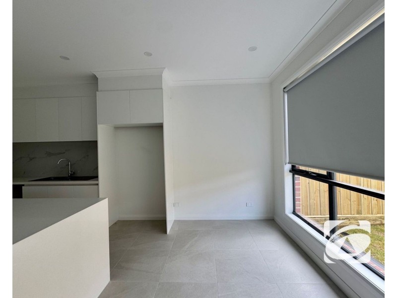 27 Wattle Crescent, Beaconsfield VIC 3807