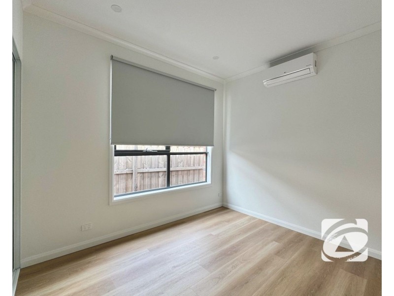 27 Wattle Crescent, Beaconsfield VIC 3807