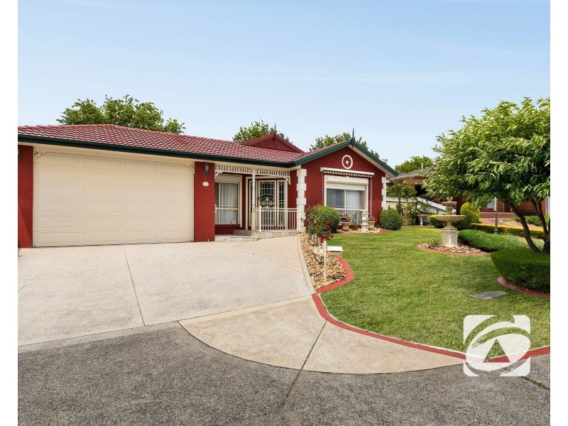 8 Oakleaf Place, Narre Warren South VIC 3805