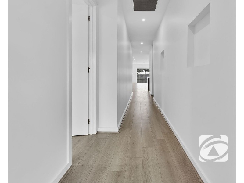 99 Athletic Circuit, Clyde VIC 3978