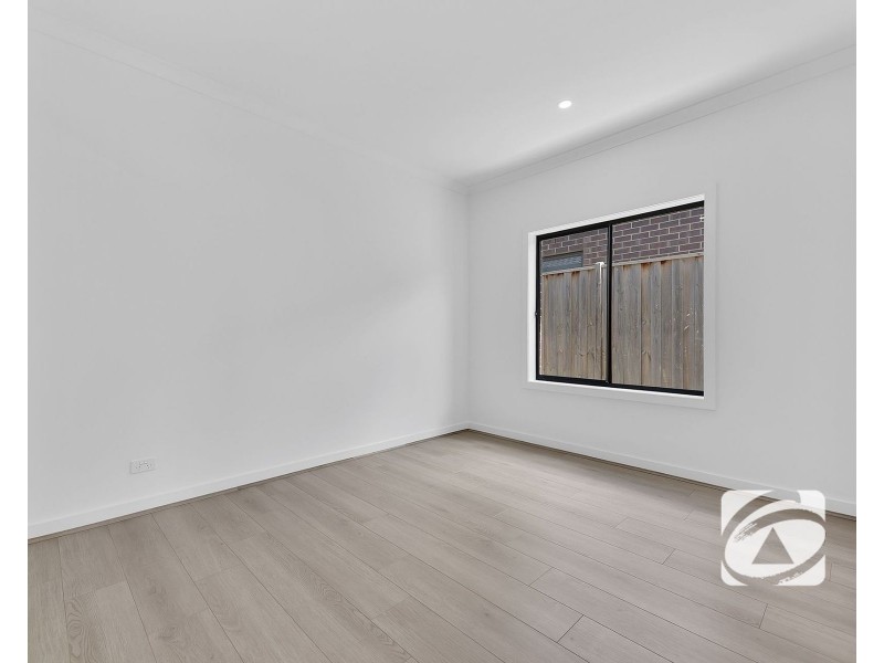 99 Athletic Circuit, Clyde VIC 3978