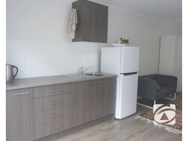 5/4 Cranbourne Drive, Cranbourne VIC 3977