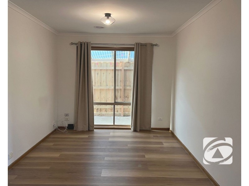 54 Pentland Drive, Narre Warren VIC 3805