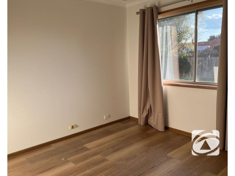 54 Pentland Drive, Narre Warren VIC 3805