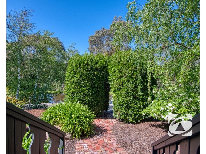 443 Army Road, Pakenham VIC 3810