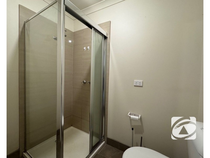 4/1413 Heatherton Road, Dandenong North VIC 3175
